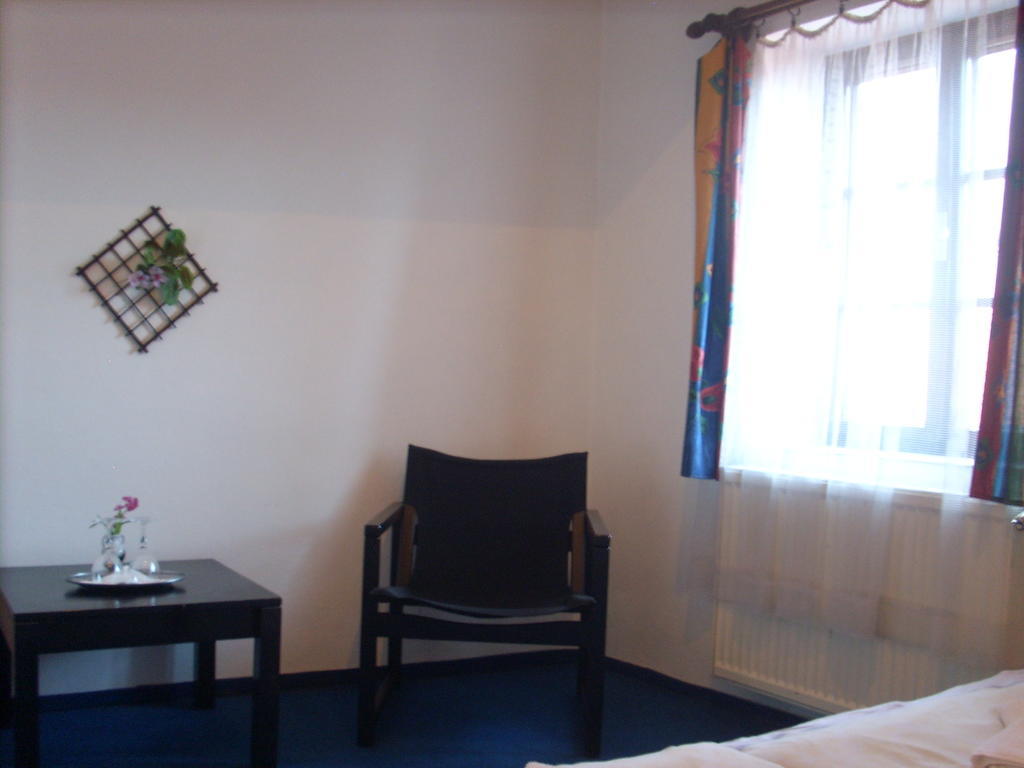פרכאטיצ'ה Hotel Parkan חדר תמונה